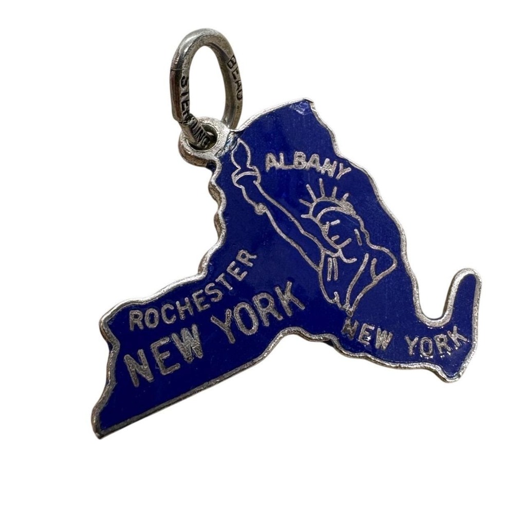 Beau‎ Sterling Silver Vintage New York State Blue Enamel Souvenir Charm 1.52g